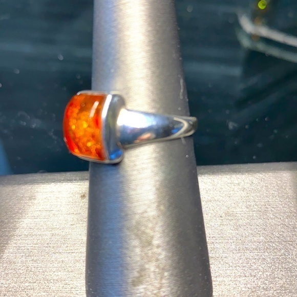 Ladies Sterling Silver Ring with Amber Stone - Picture 7 of 14